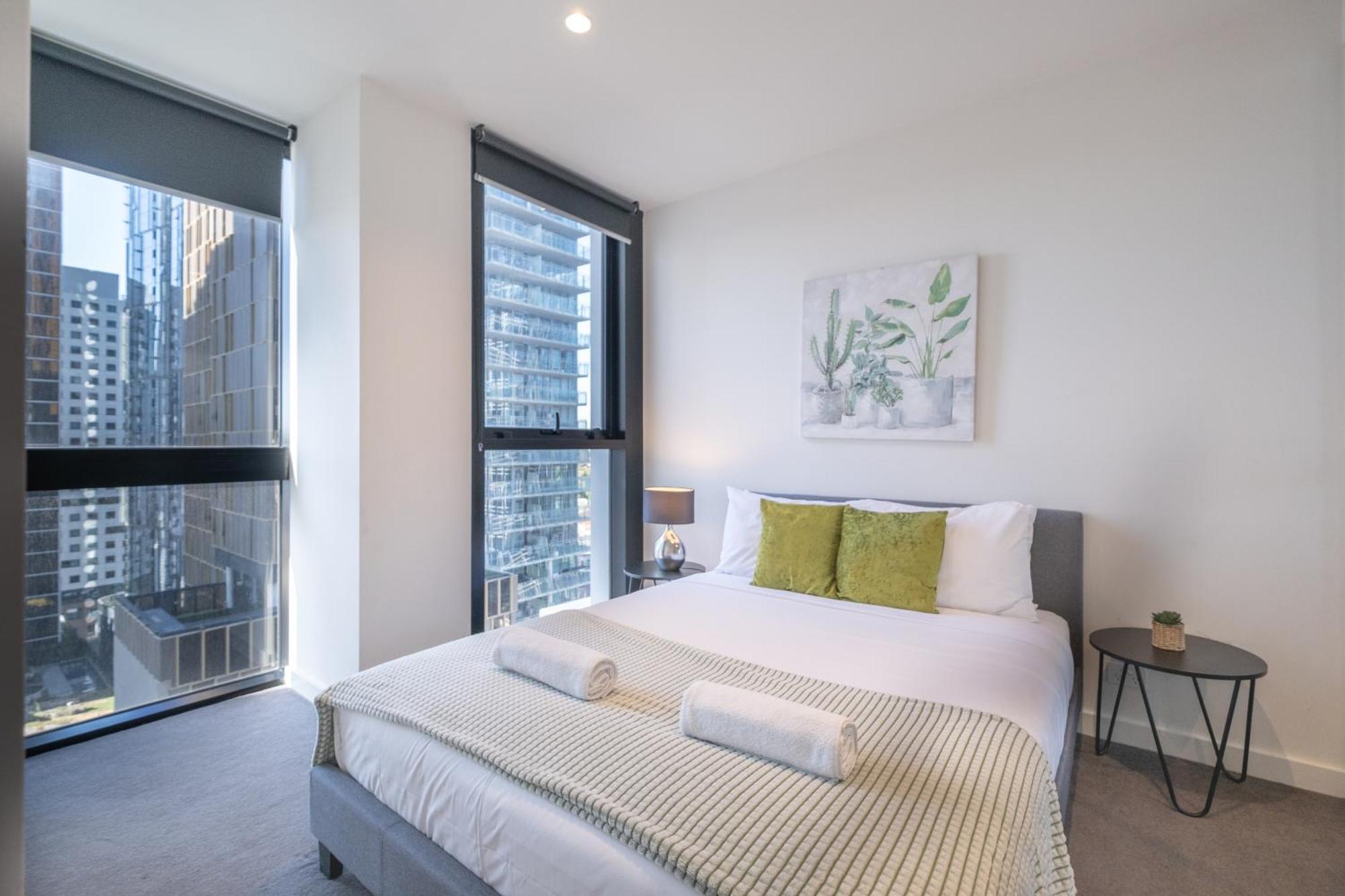 Relaxed 1Br1Ba City View Apt Wifi In Cbd Мелбърн Екстериор снимка