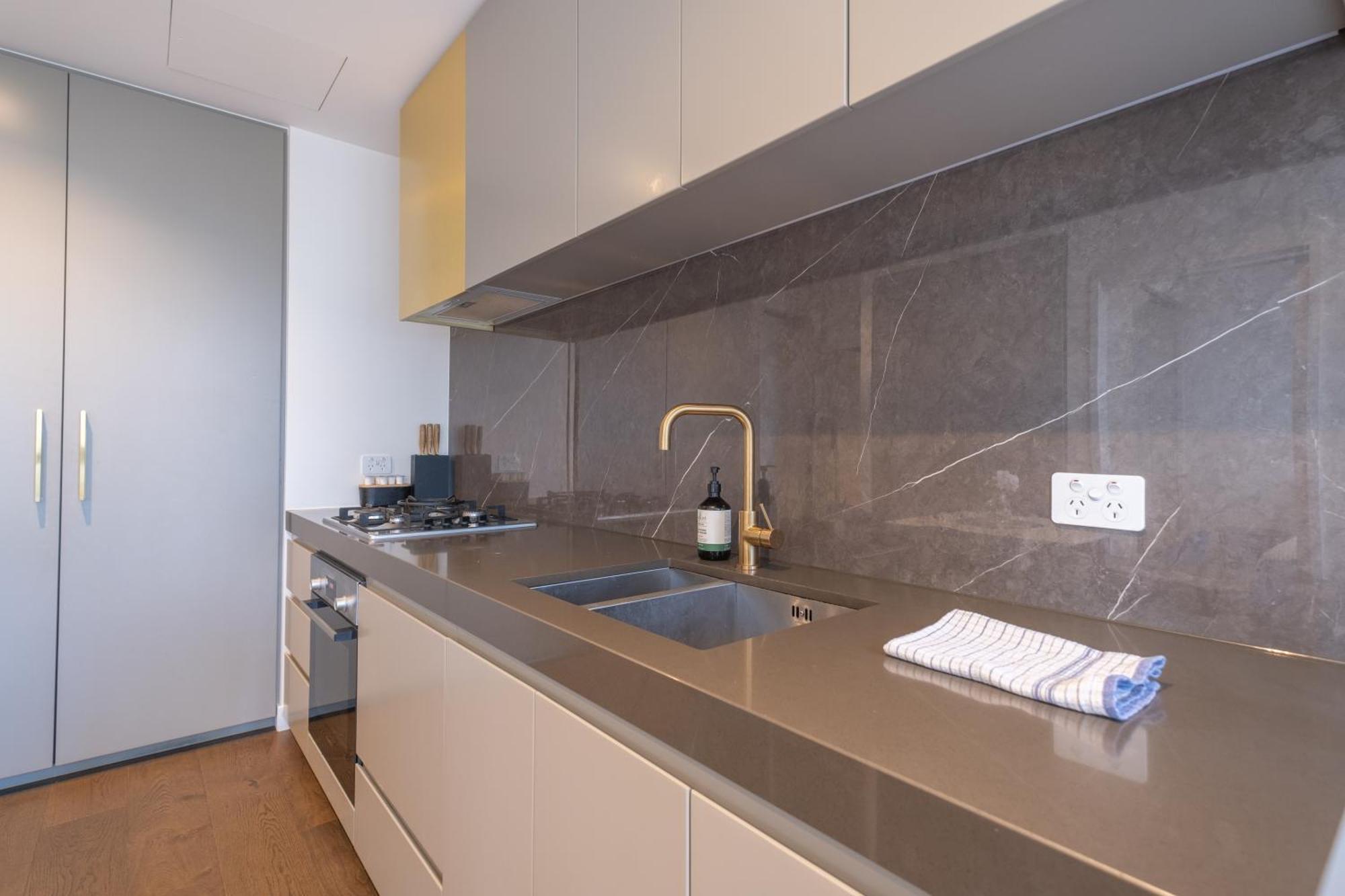 Relaxed 1Br1Ba City View Apt Wifi In Cbd Мелбърн Екстериор снимка